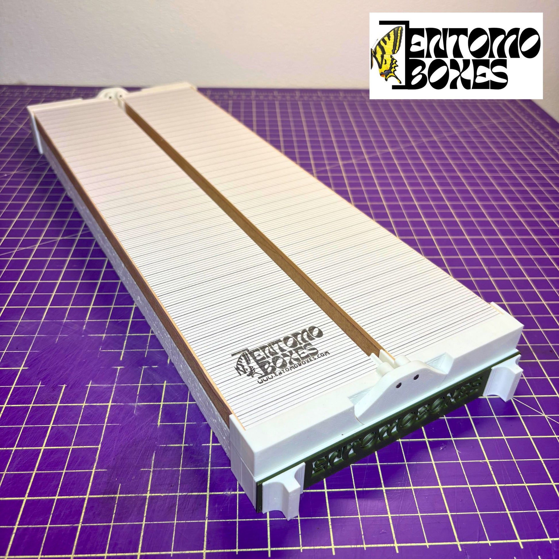 angle adjustable pinning board